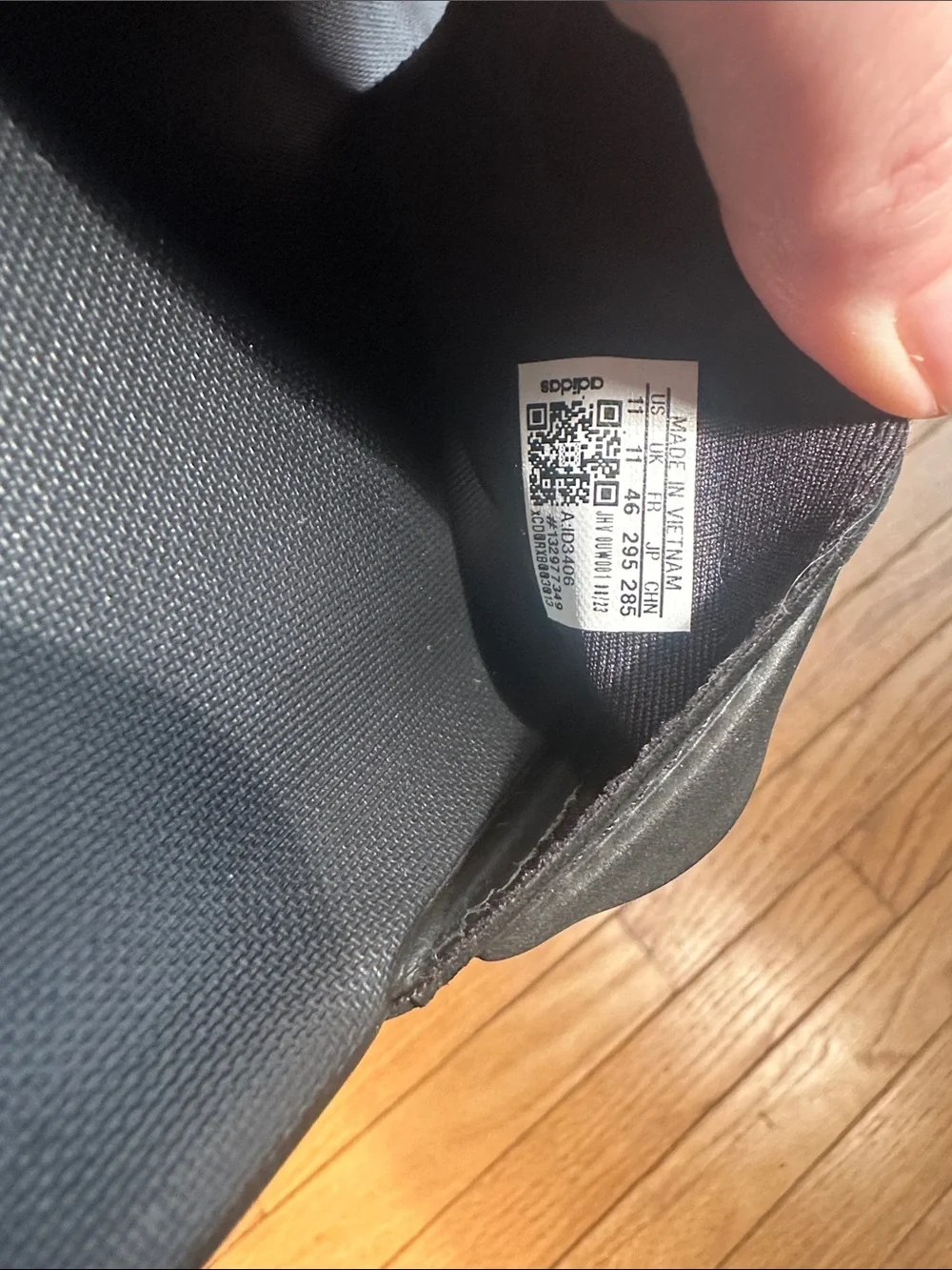 NWOT Men’s Adidas Adilette Comfort 2.0 Slide Sandal